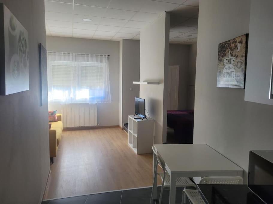 Apartamento Kuko Con Wifi Al Lado Metro Bilbao Kültér fotó